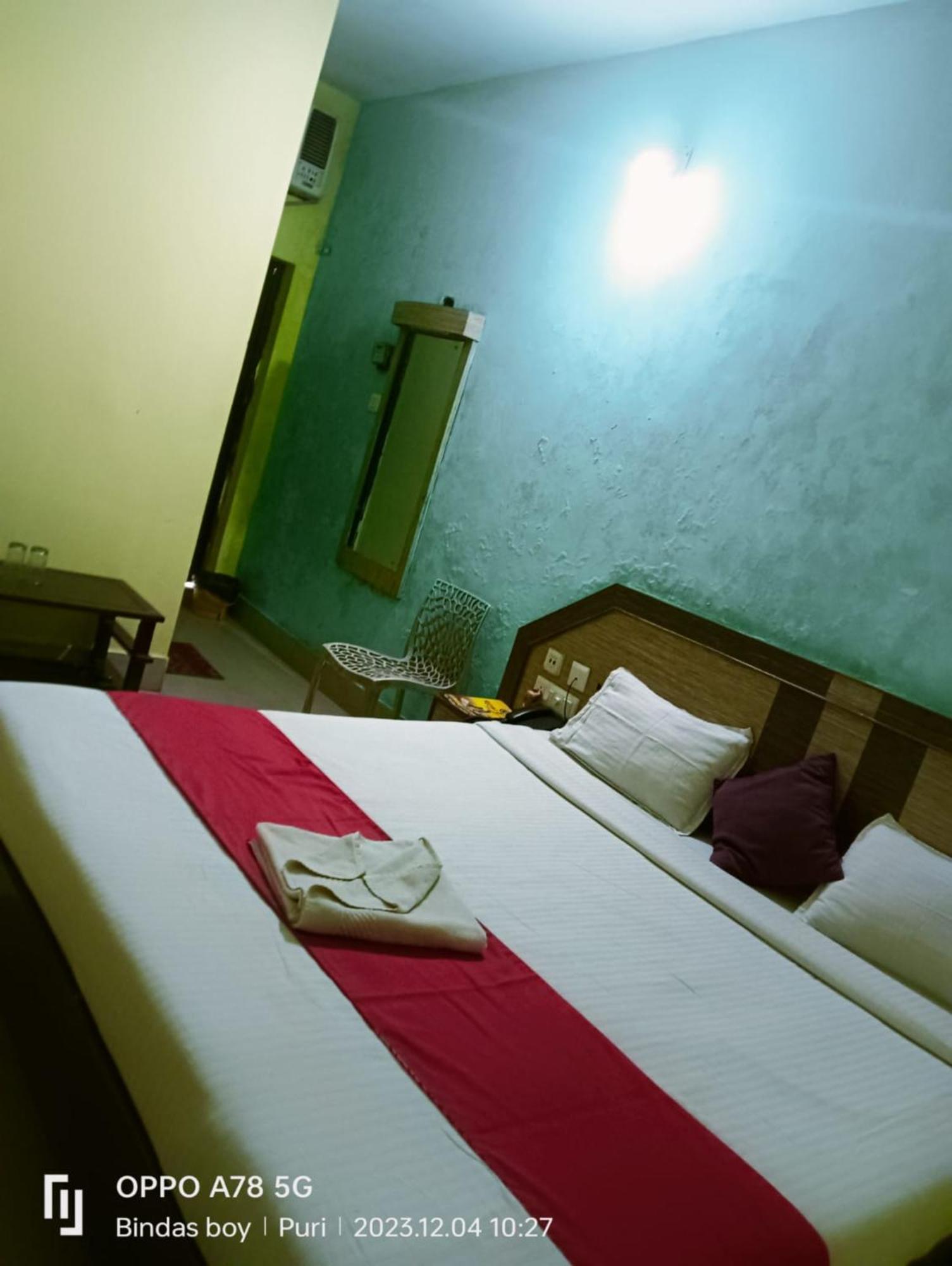 Hotel D2 Holiday Inn -Near Niladri Sea Beach - Puri - Official Verified Luaran gambar