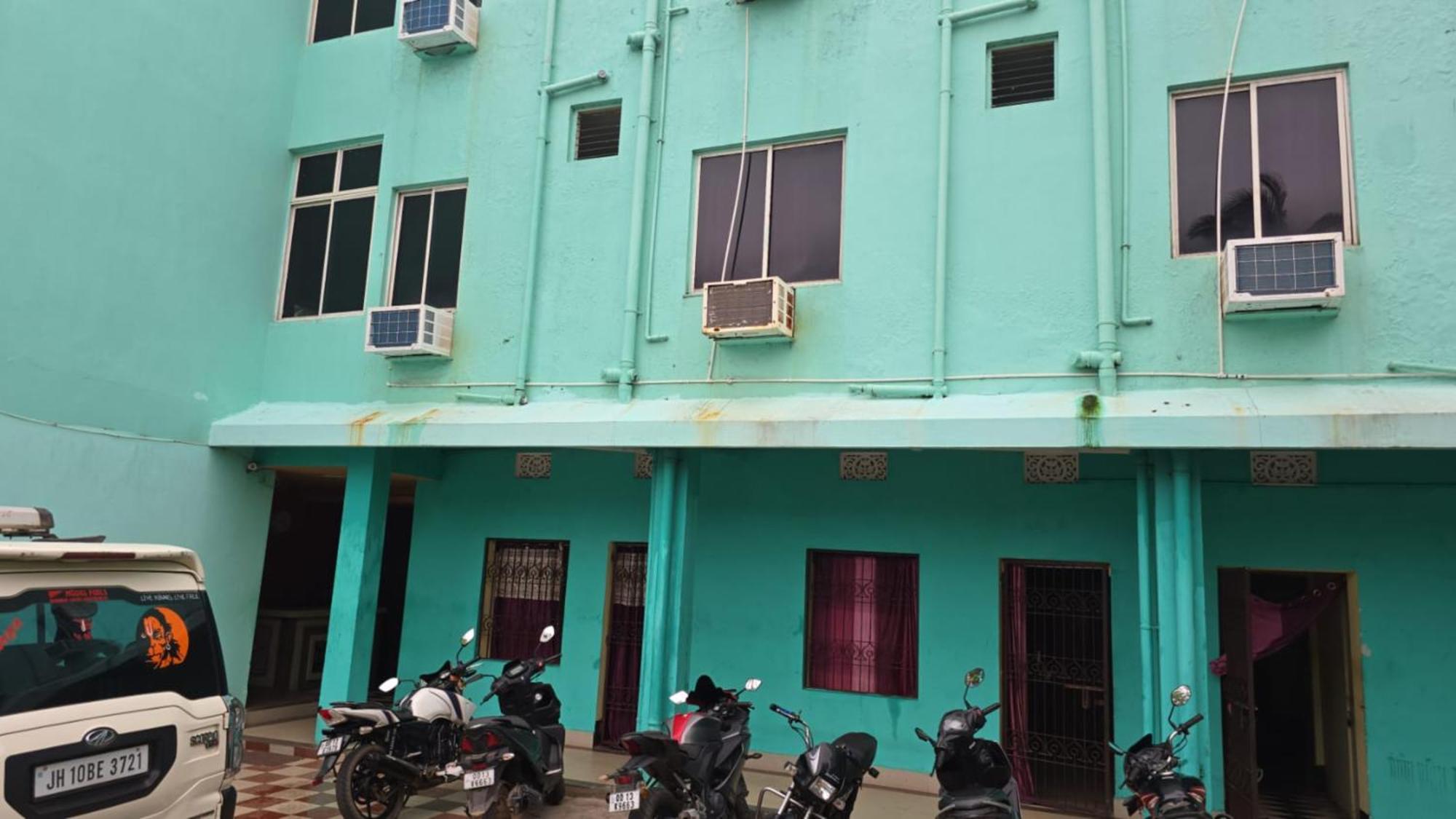 Hotel D2 Holiday Inn -Near Niladri Sea Beach - Puri - Official Verified Luaran gambar