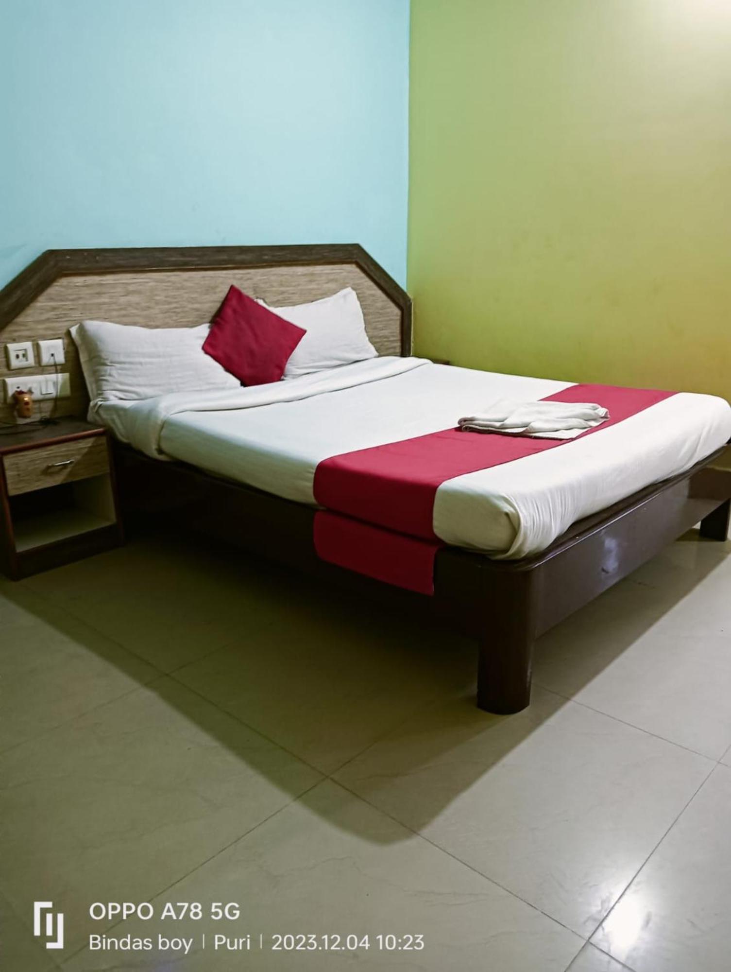 Hotel D2 Holiday Inn -Near Niladri Sea Beach - Puri - Official Verified Luaran gambar